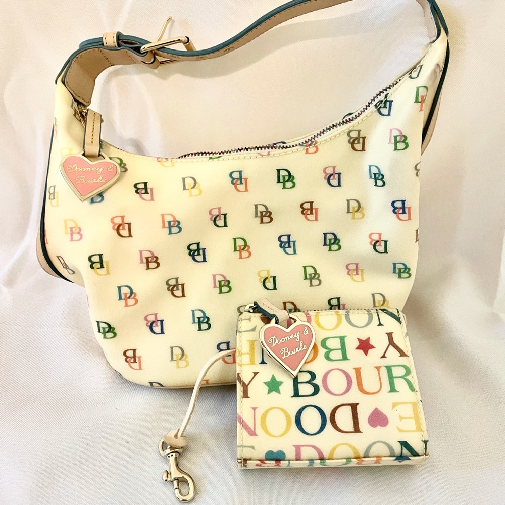 Dooney and bourke retro colorful handbag and wallet set